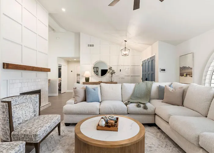 Ferienhaus New - Sonoran Sol Modern Pool Oasis Near Kierland