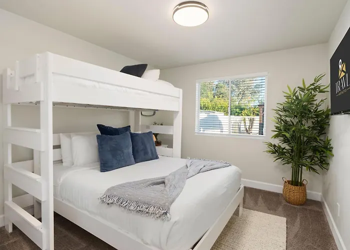 Ferienhaus New - Sonoran Sol Modern Pool Oasis Near Kierland
